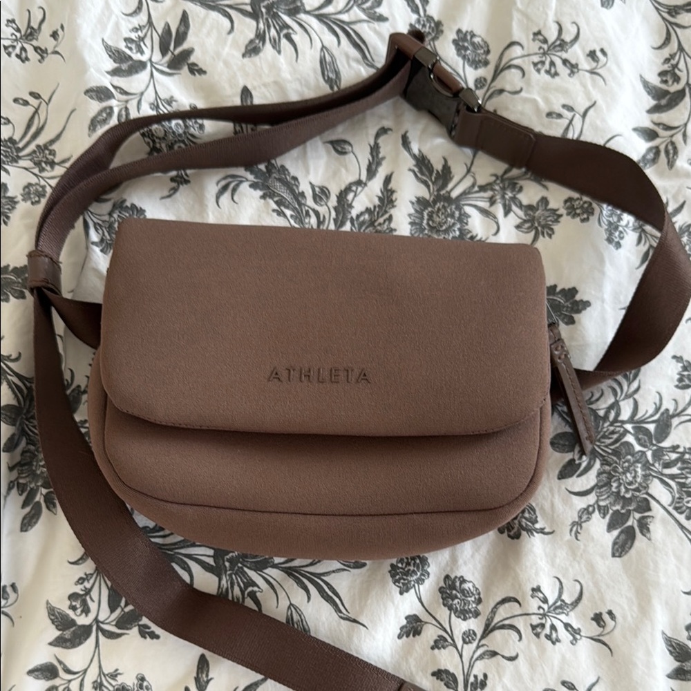 Athleta Brown Crossbody/Belt Bag with Minimalist Design
